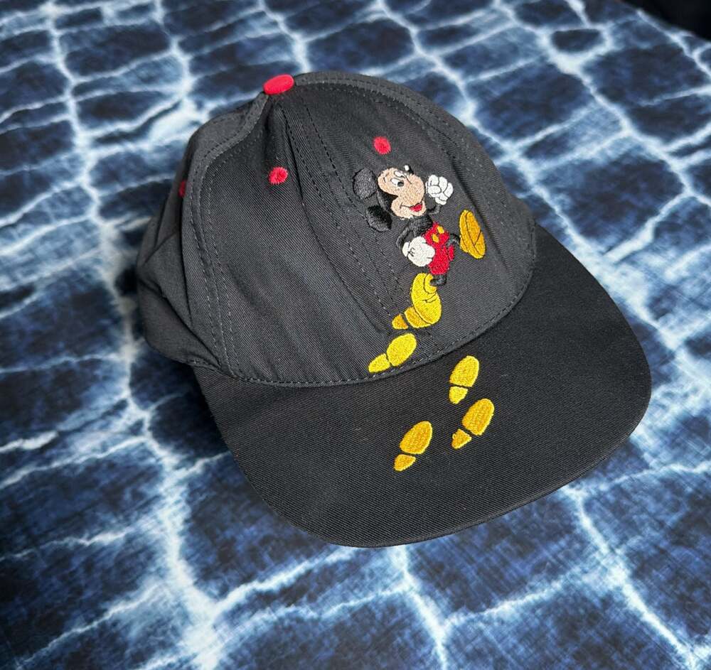 Vintage Mickey Mouse Goofy's Hat Co. Embroidered Snapback Cap